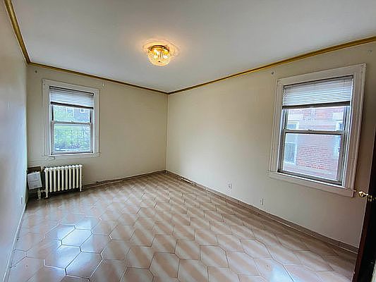 1st image of 3033 43rd St #3