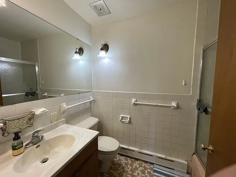 1512 Birch Ave — Photo 9