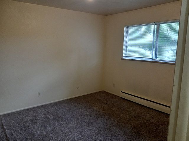 1260 Elder Ave. #12 - left bedroom
