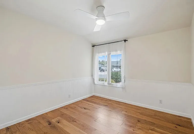 929 Junipero Dr — Photo 18