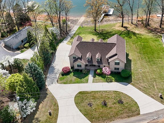 3rd image of 1166 Wildcat Rd