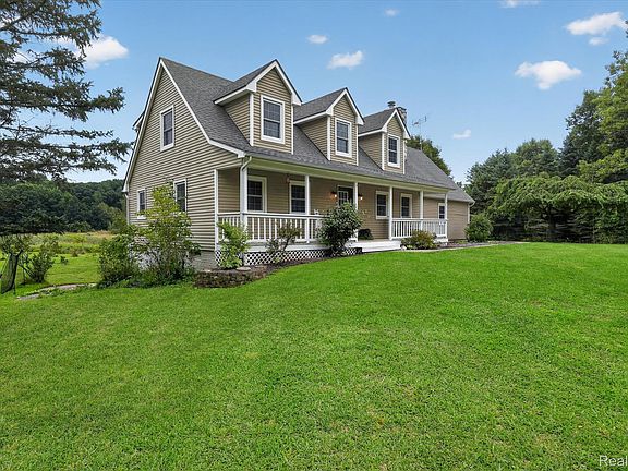 2nd image of 1281 Gray Haven Ln