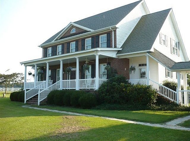 Front Exterior View