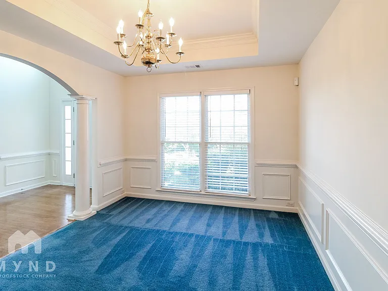 1220 Downyshire Dr — Photo 7
