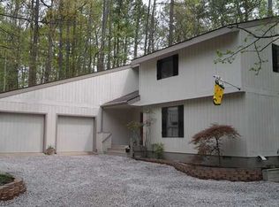 306 Hickory Dr, Manakin Sabot, VA 23103