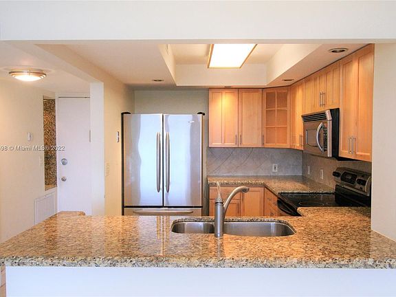 2nd image of 1020 Meridian Ave APT 712