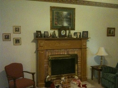 4th image of 303 Bolton Cir