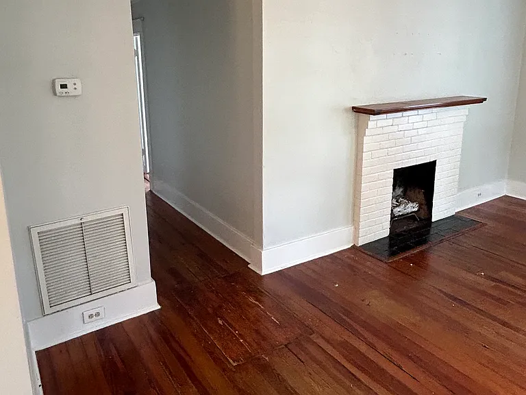 1907 Hunter Ave — Photo 11
