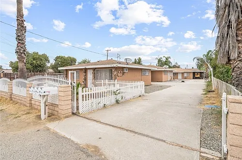 1278 Gould St #1 Photo 1