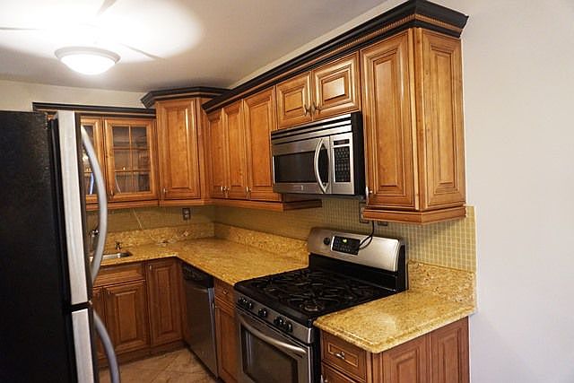 1st image of 619 E 82nd St #2