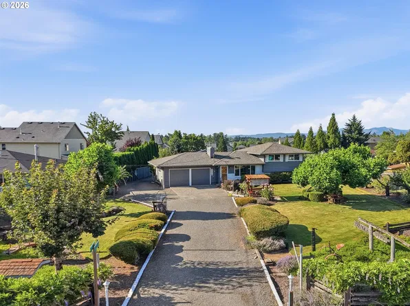 3329 SE Hillyard Rd, Gresham, OR 97080
