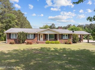 1220 Lizzard Slip Rd, Washington, NC 27889