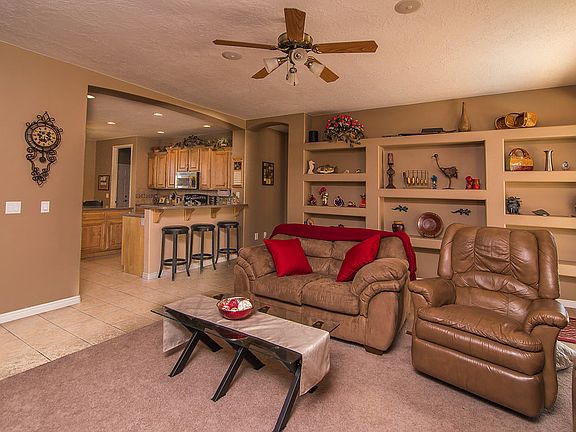 4th image of 3509 E Hidden Springs Dr