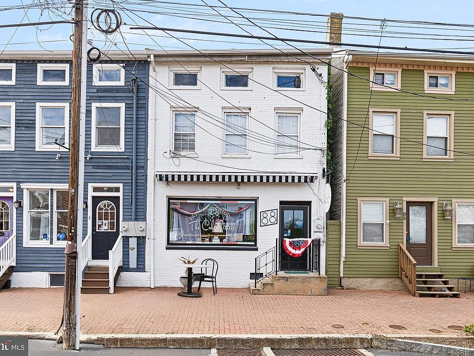 1st image of 88 Clinton St