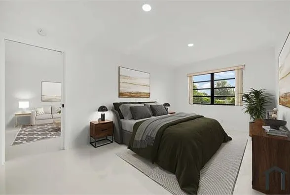 2307 Taylor St #103 — Photo 4