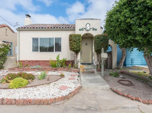 241 Clay St, Monterey, CA 93940