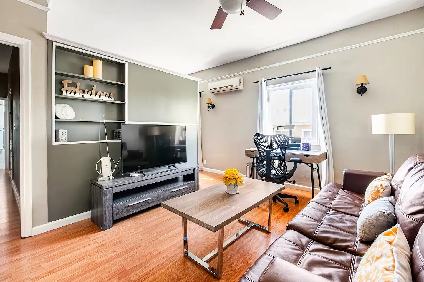77 W Glenarm St — Photo 1
