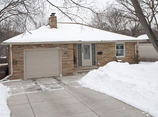 4009 42nd Ave N, Robbinsdale, MN 55422