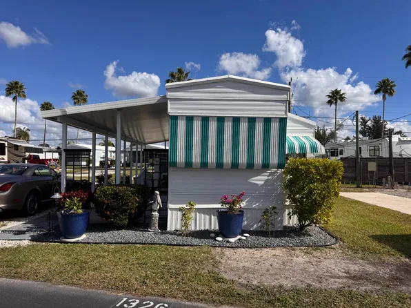 1326 4th St #1326, Fort Myers, FL 33905