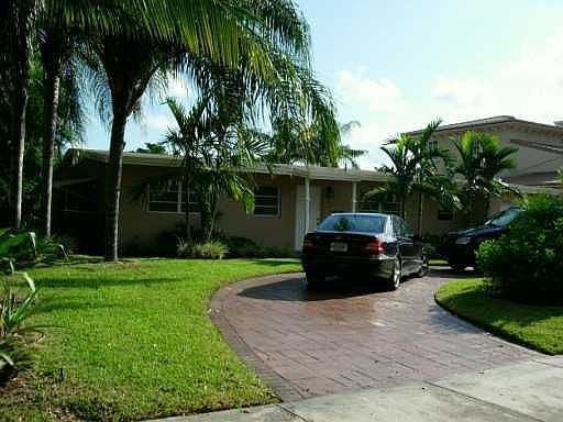 1st image of 1930 S Hibiscus Dr