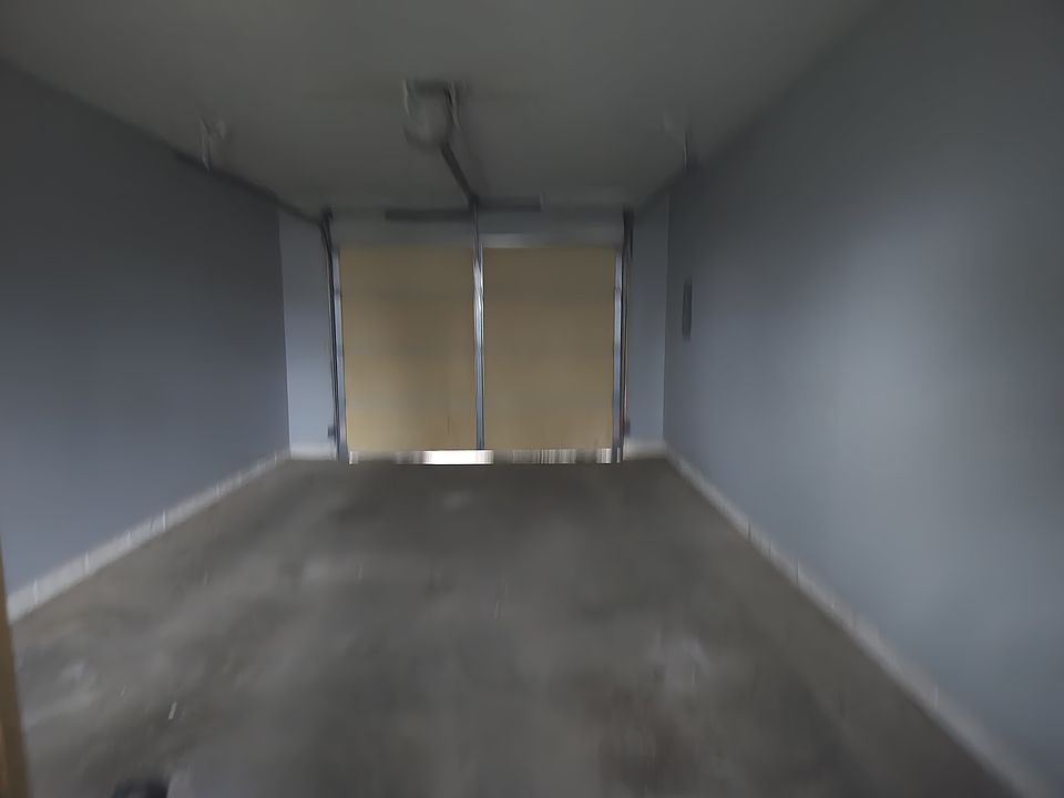 1st image of 554 Bailey Dr