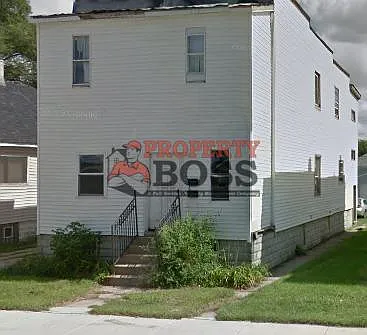 4611 Johnson 2nd Floor