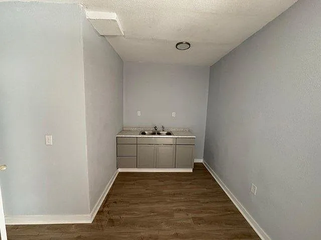 4742 Maffitt Avenue - 1 — Photo 3