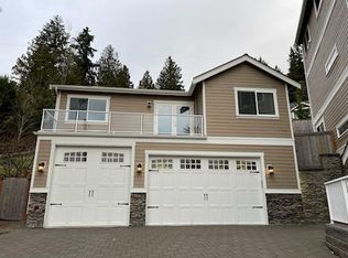 3009 197th Ave SE, Sammamish, WA 98075