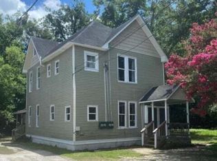 1911 Calvert St, North Charleston, SC 29405