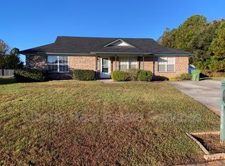1004 Lamar Ct, Hinesville, GA 31313