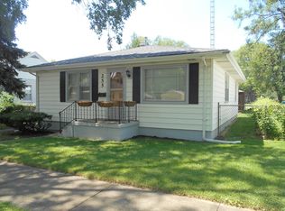 255 N 7th Ave, Kankakee, IL 60901