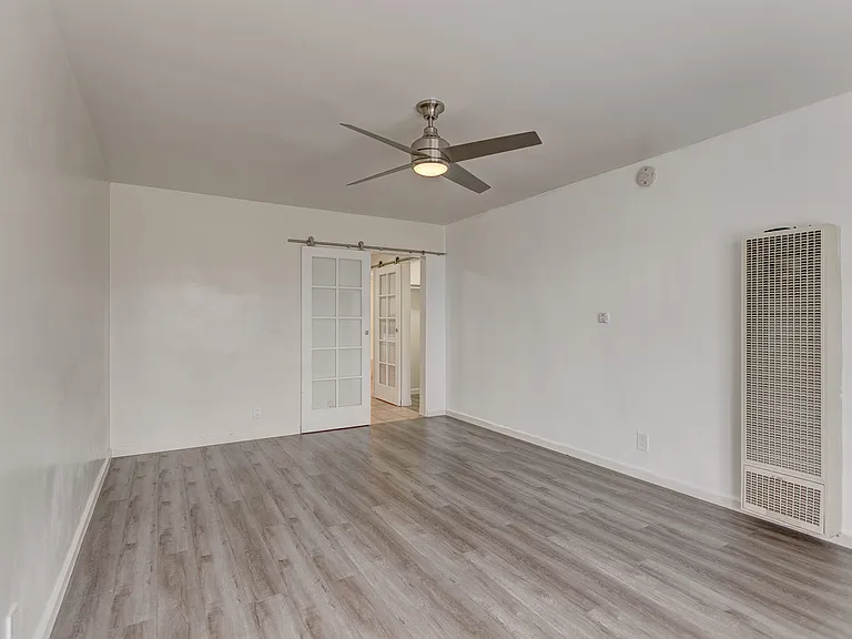 1164 S Norton Ave #13 — Photo 3