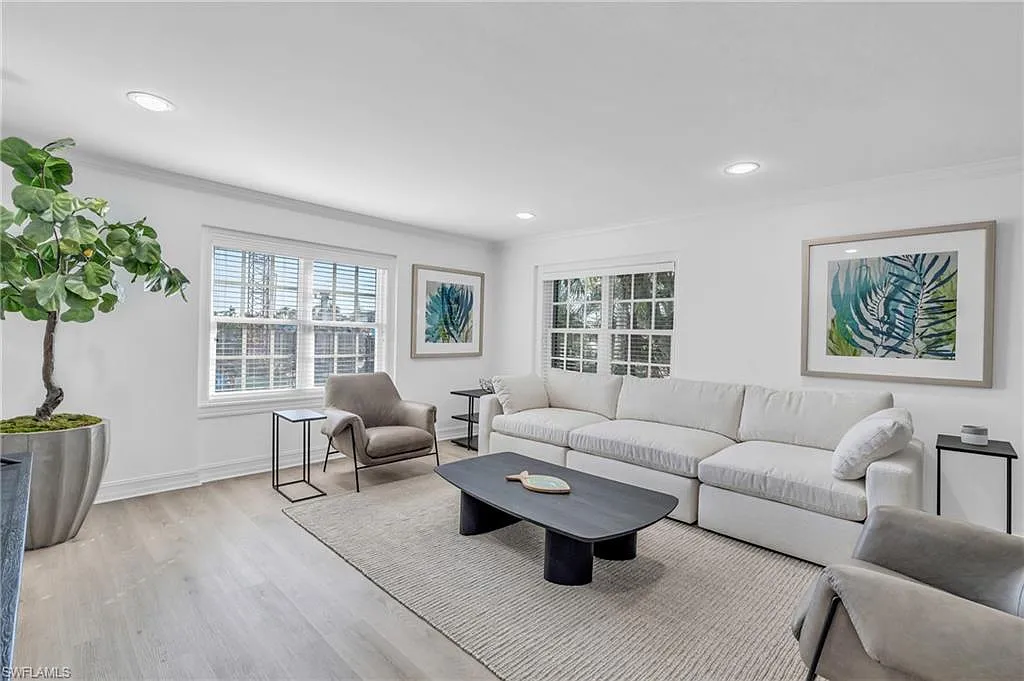 2 bed, 2.0 bath, 1400 sqft, $7,500 — Photo 1