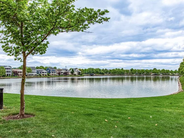 French District Villas