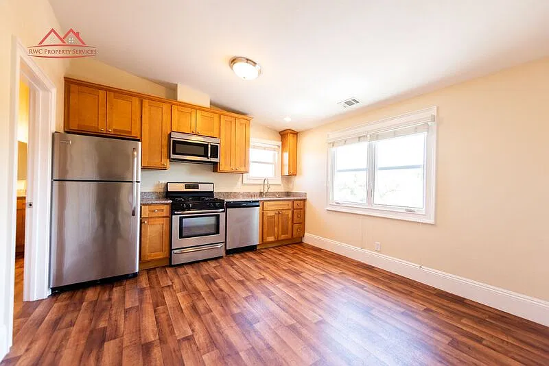 1 bed, 1.0 bath, 431 sqft, $2,100 — Photo 4