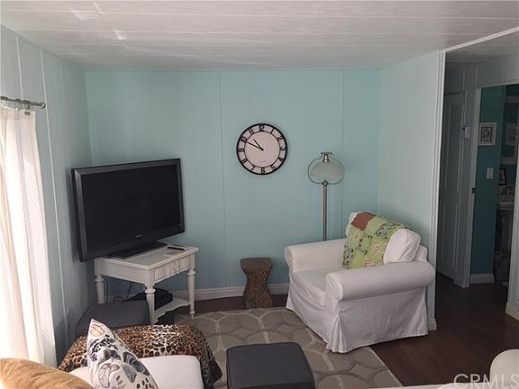 3rd image of 26 Drake St #99