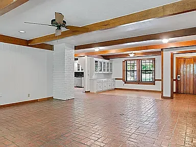 1600 E Covell Rd — Photo 5