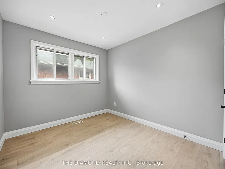 21 Jardine Pl — Photo 13