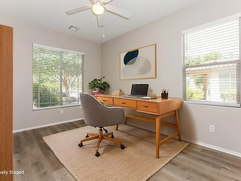 4101 S Vineyard Ave — Photo 16