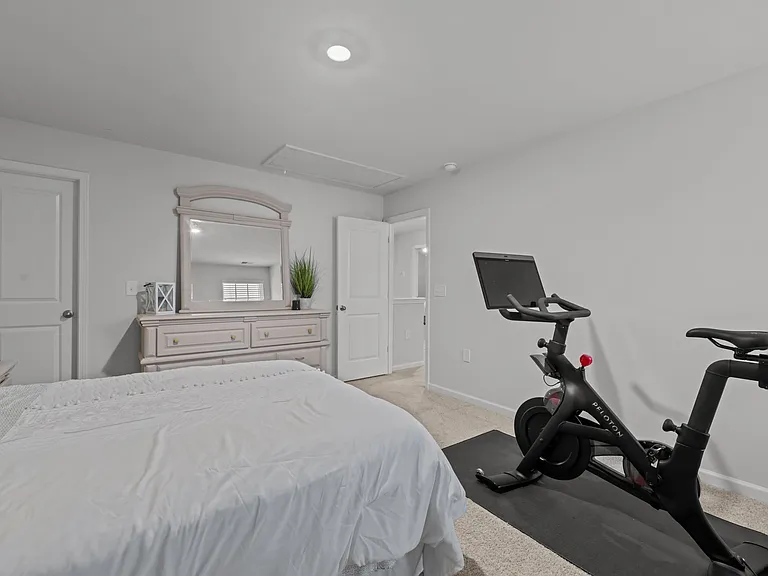 301 Ginger Dr — Photo 28