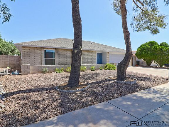 3rd image of 3514 E Meadow Dr