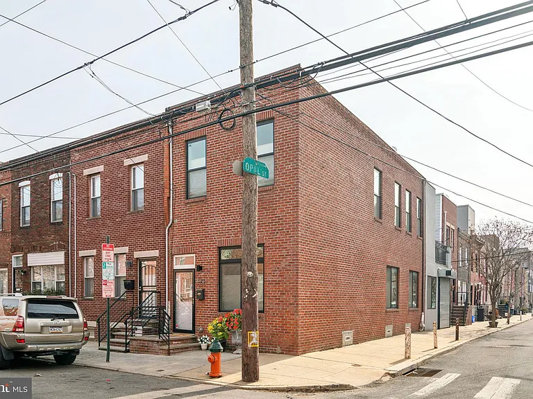 1930 Wharton St — Photo 26