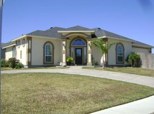 6910 King George Pl, Corpus Christi, TX 78414
