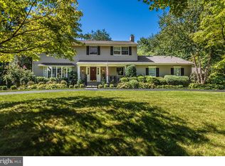 736 Signal Light Rd, Moorestown, NJ 08057