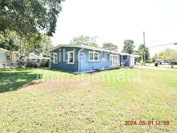 4th image of 4498 Neptune Dr SE