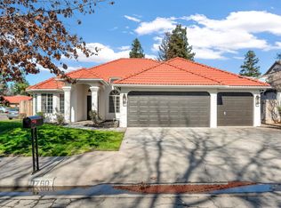 1760 E Omaha Ave, Fresno, CA