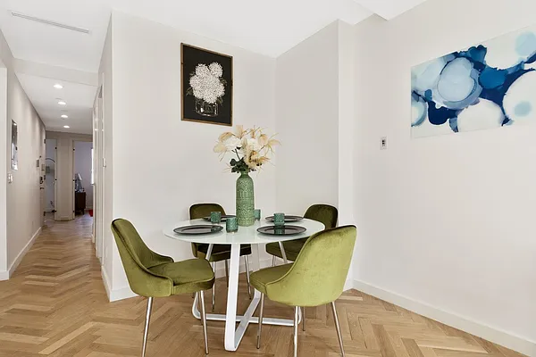 Sold by Bold New York | media 20