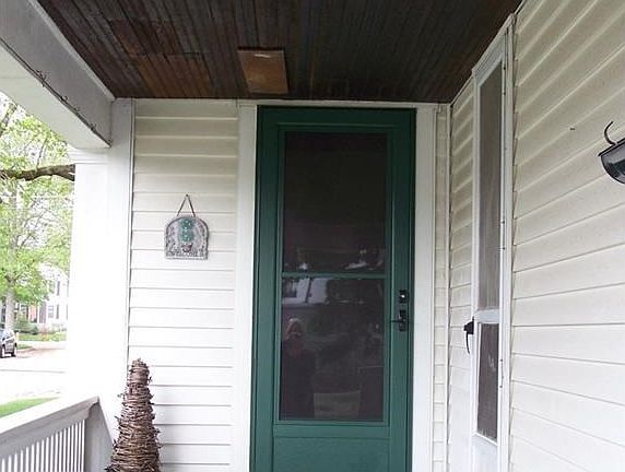 5th image of 239 S 2nd St