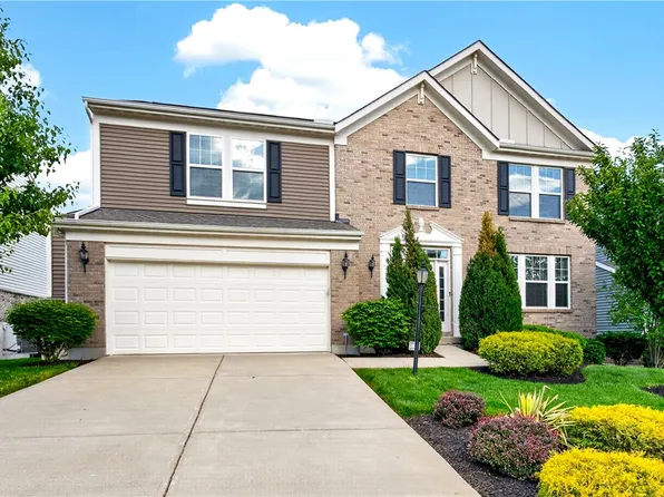 172 Willow Grove Dr, Springboro, OH 45066