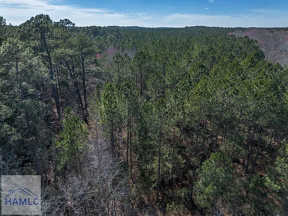 5th image of 6 Golf Course Rd